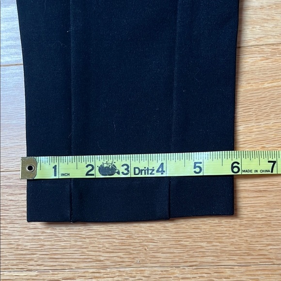 Black Ankle-Length Pants - Picture 8 of 9